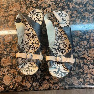 Fly London Sandals